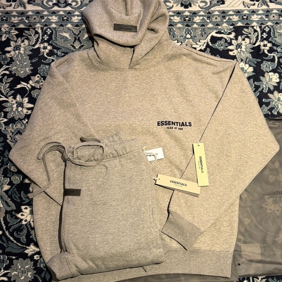 🔥🔥🔥 Essential Fear of God Dark Oatmeal Combo Set (XS) - Picture 6 of 11